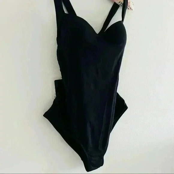 New $149.00 JETS Jessica Allen Swimsuit One Piece Sz 10 - Picture 5 of 8